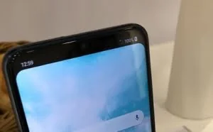 LG G7 Neo真机偷跑：骁龙845+刘海屏
