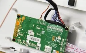 某宝买超便宜爆款电竞显示器：拆解后令人震惊