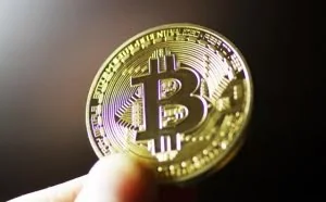 突发！比特币价格再度暴跌，马化腾怎么看待区块链？