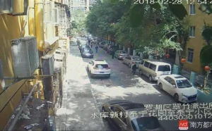 男子借口宝马刮花下套 骗走中学生iPhone 8 Plus