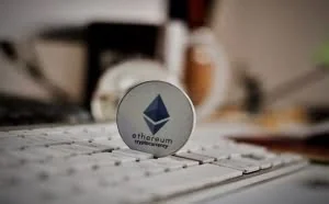 Coinbase智能合约曝出漏洞，用户可无限量窃取ETH