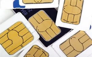 苹果举报运营商阻碍自由转网：eSIM卡被迫叫停