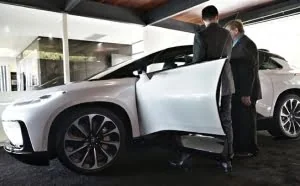 FF91 360°曝光：3.2米轴距/零重力座椅