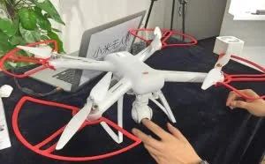 小米掌上无人机 米兔遥控小飞机开箱