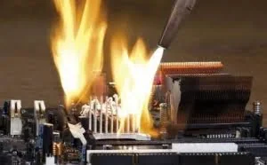 微软谷歌再曝 CPU 新漏洞，Intel、AMD、Arm 全部遭殃