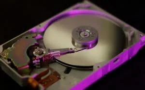 用声音攻击你的硬盘 让你的主机蓝屏