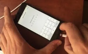 iOS 11被发现严重安全漏洞：iPhone 密码被暴力破解
