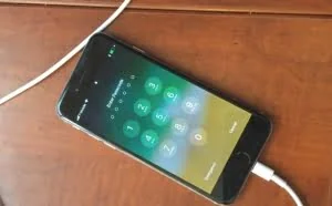 黑客：我破解了iPhone的密码  苹果：不存在的