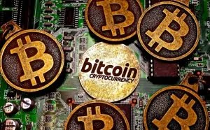 分析师：比特币不会很快取代法定货币