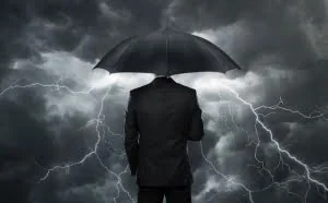 凌晨散户资金大规模出逃！比特币暴跌！数字货币市场暴风雨要来了