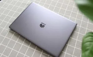 做一回“吃螃蟹的人” 尝鲜体验全面屏的华为MateBook X Pro