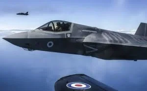 英国空军F35机密险遭窃取 黑客利用"美人计"诱惑军官