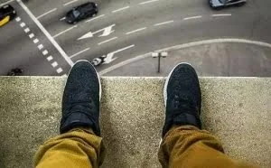 22楼跳下，猝然离世！摧毁一个IT创业者有多容易？