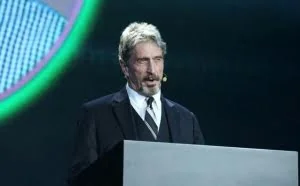 IT 狂人John McAfee : “比特币将成为金本位”
