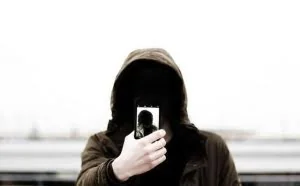为防止黑客，美国民主党打算集体换用 iPhone