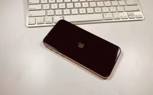 网友买的华强北山寨iPhone XR，华强北这次用心了