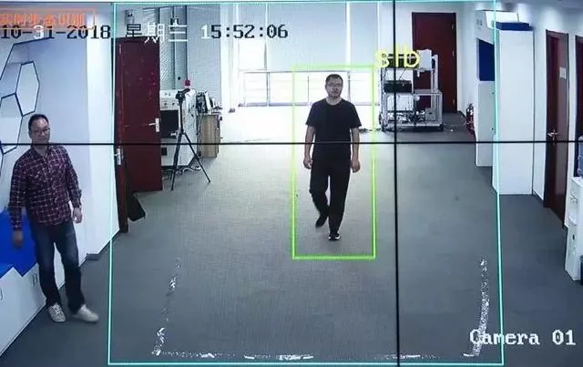 在这种新型摄像头面前，所有人都在裸奔