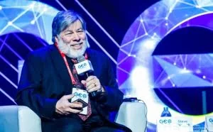 对话苹果联合创始人Steve Wozniak：编程教育才能开启未来创意时代