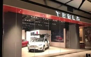 特斯拉高调发出悬赏：黑客如找出车辆系统漏洞 奖励一辆Model 3