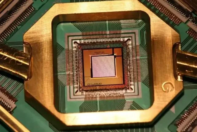 量子加密惊现破绽：上海交大团队击穿“最强加密之盾”！