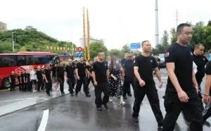现实版窃听风暴！犯罪团伙远程控制网吧“挖矿”，非法获利上亿