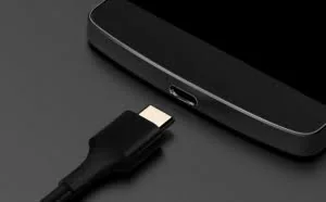 USB Type-C 是如何成功上位的？