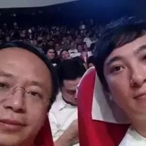 周鸿祎：王思聪容易被黑客攻击，黑市有完整产业链