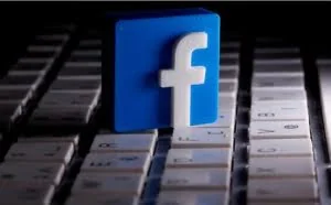 Facebook称伊朗黑客散布虚假信息，干扰美国选举