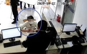 怀疑男友出轨，找“黑客”调他微信记录，结果……